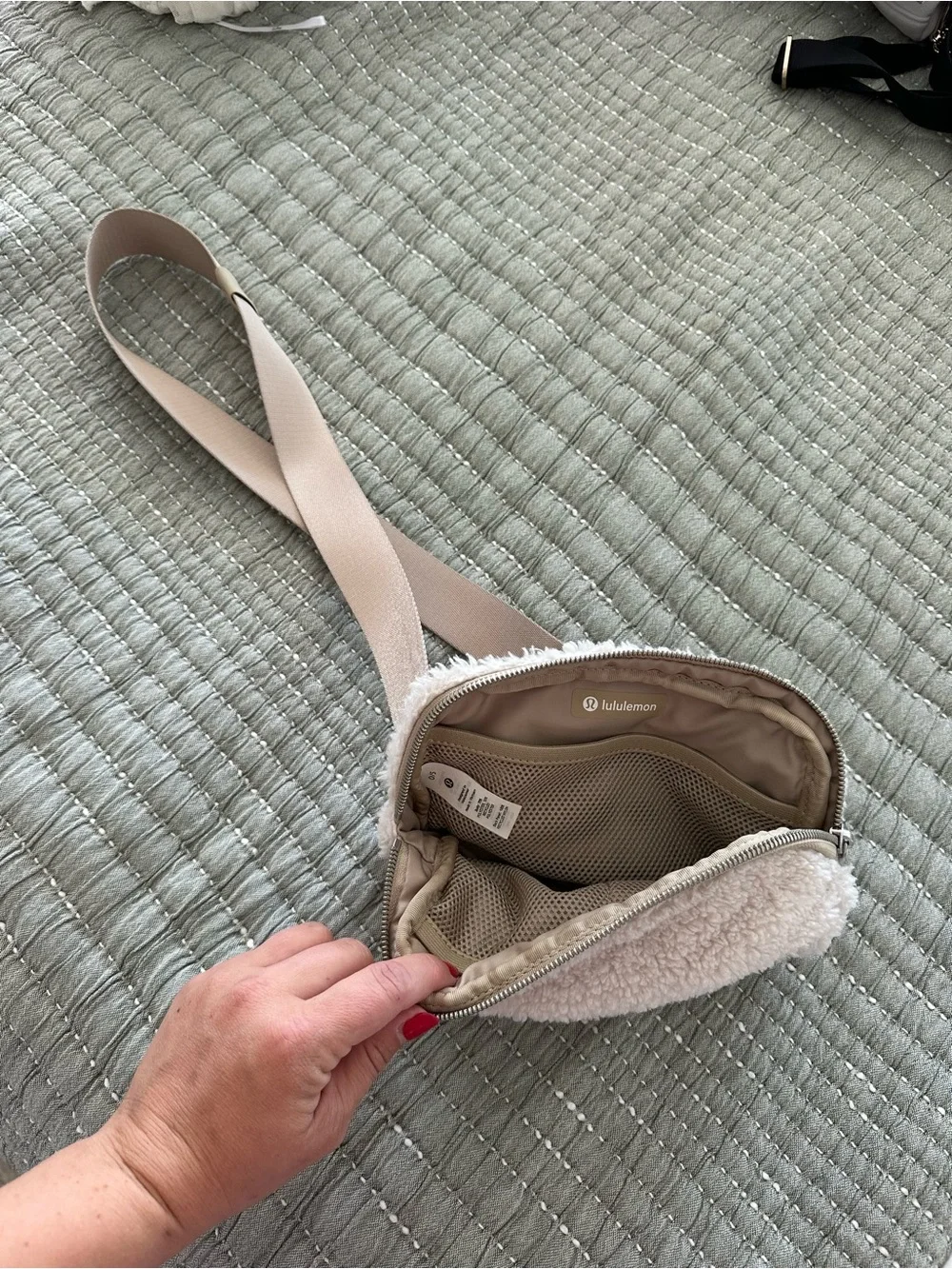 lululemon athletica soft sherpa